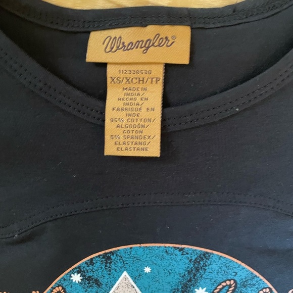 NWTS Wrangler long sleeve tee! Size XS 4! Cactus and flowers! - Picture 3 of 4